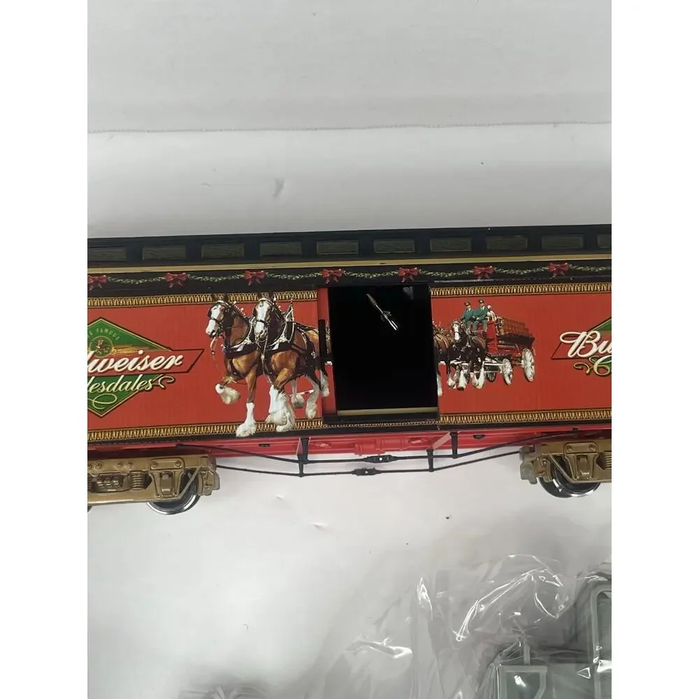 Hawthorne Village Budweiser Clydesdales Freight Train Car(illuminated) & Tracks